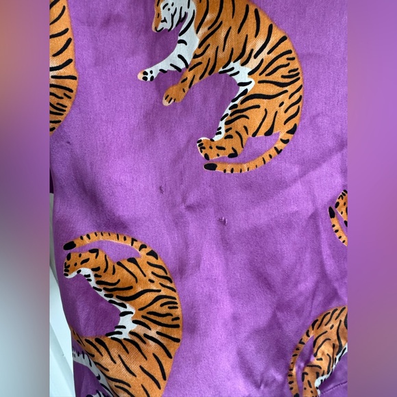 Nasty Gal Tiger Pajama Top, Long Sleeve, Size Small - Picture 8 of 12